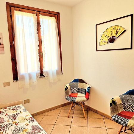 Dimora Rena Dorada - Apartment In Pula, Sardinia, Italy Exterior foto